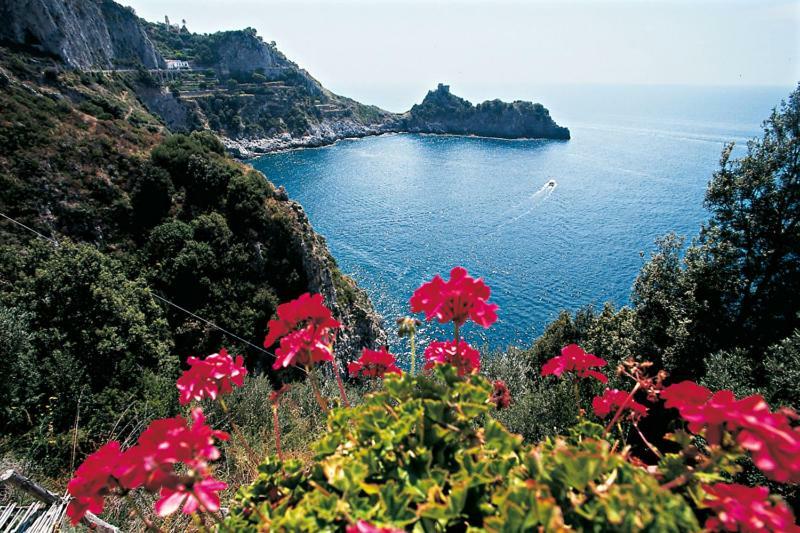 Appartamento Coastal Cliff, Amalfi Pianillo Esterno foto